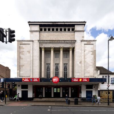 Granada, Tooting 10