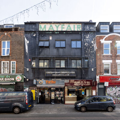 Mayfair, Brick Lane 1