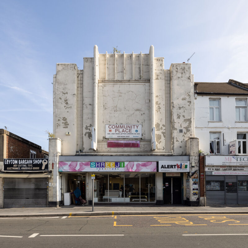 Ritz, Leyton 1